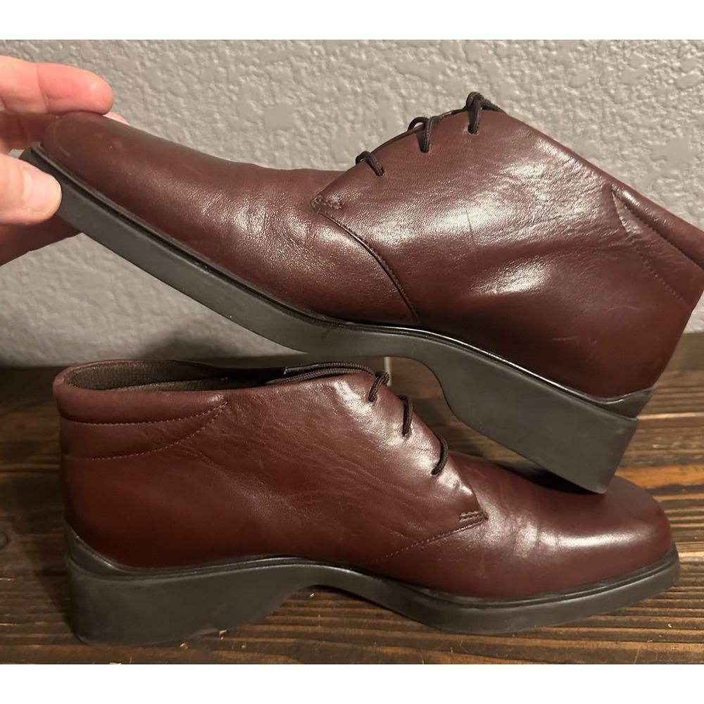 Easy Spirit Anti Gravity Women's Brown Leather Chukka Boots Size 10